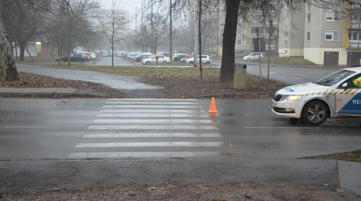 Ennél a debreceni zebránál történt a baleset / Fotó: police.hu