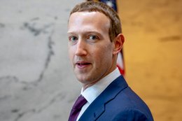 Wszyscy namawiali Marka Zuckerberga do popełnienia błędu wartego miliardy dolarów. Jak tego uniknął?