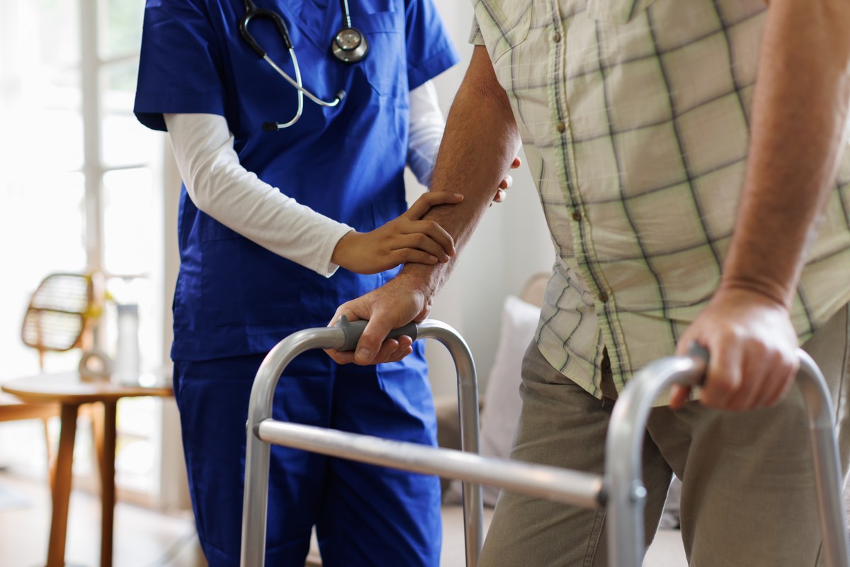 Polacy boją się starości. Tylko 4 proc. nie odczuwa lęku przed przyszłością