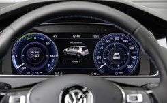 Continental zainwestuje 3 mld euro w fabrykę akumulatorów do aut elektrycznych. Polska o połowę tańsza niż Niemcy