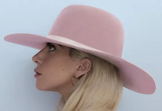 Lady Gaga udowodniła, że jest muzycznym kameleonem. Recenzja płyty "Joanne"