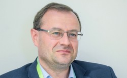 Prof. Dudek o konflikcie z Niemcami: Moim zdaniem to polityka małego chłopczyka w piaskownicy