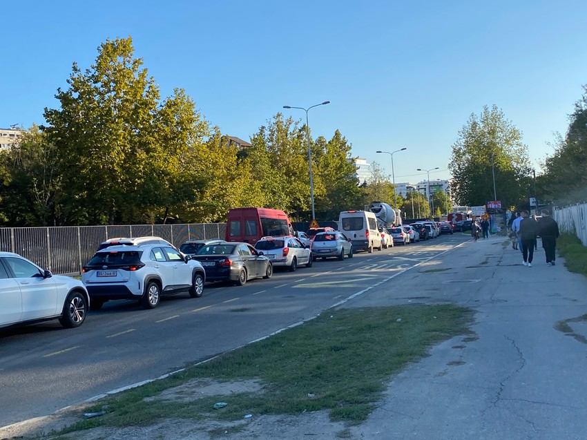 Kolone na Tošinom bunaru