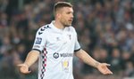 Lukas Podolski prowokuje kibiców Legii po ich zaczepkach. Padły słowa o "g*wnie pod nosem"! 