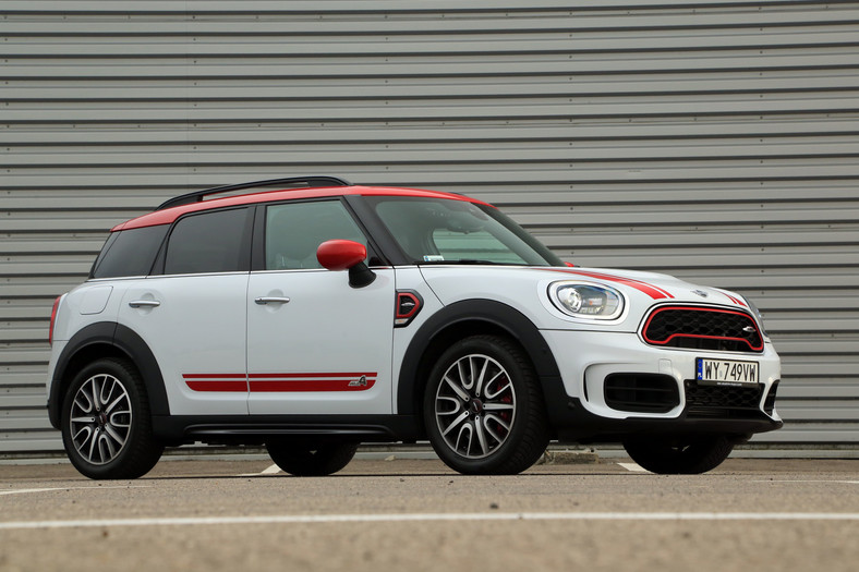 Mini Countryman JCW – bardzo sportowa wersja