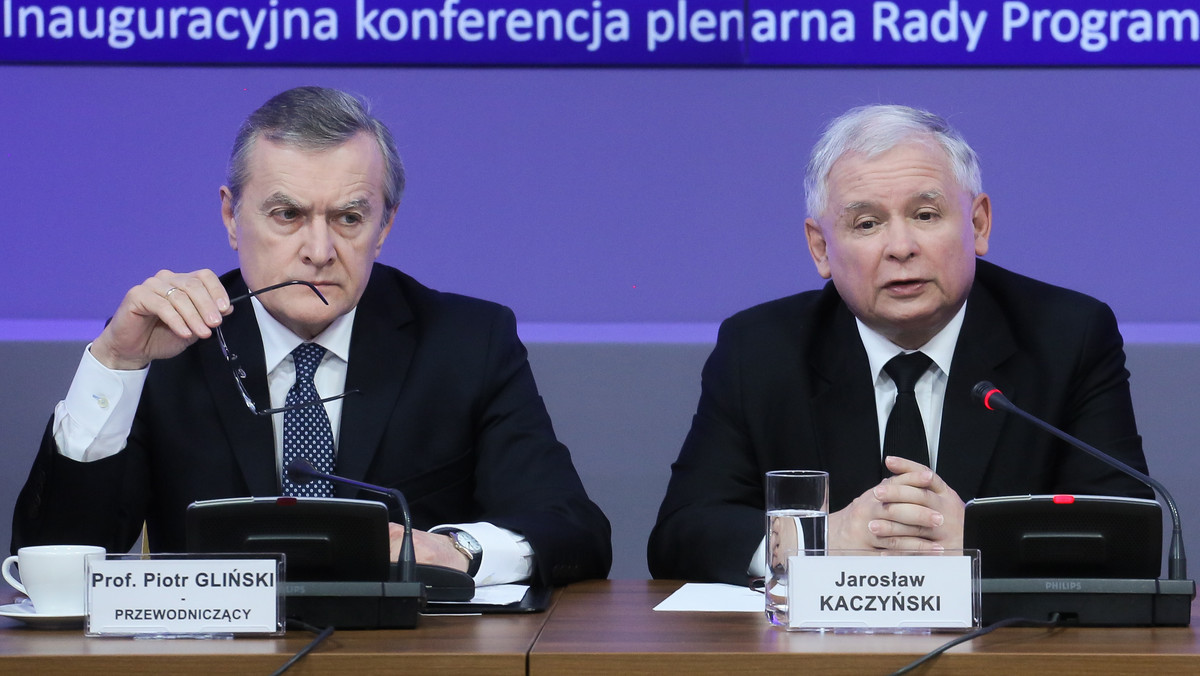Polskiej gospodarce potrzebny jest wzrost i zracjonalizowanie inwestycji - przekonywał prezes PiS Jarosław Kaczyński podczas środowego posiedzenia Rady Programowej tej partii.