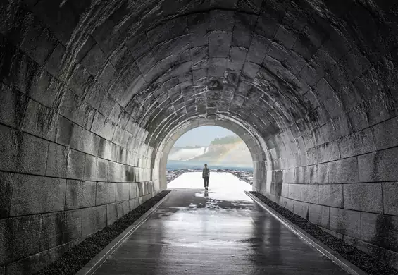 Pod wodospadem Niagara 100 lat temu powstał tunel. Teraz można go zwiedzić 