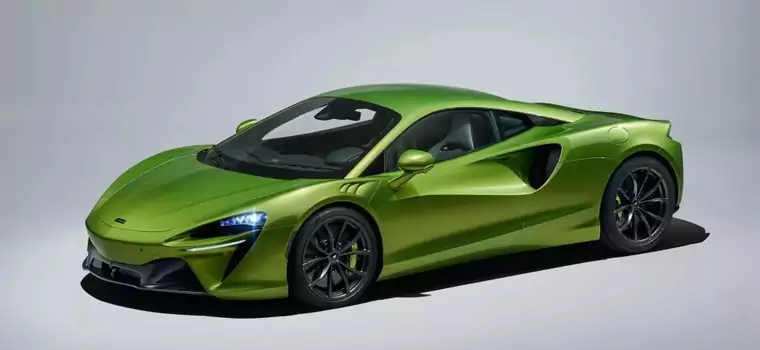 McLaren zaprezentował hybrydę plug-in Artura. Maksymalna prędkość to ponad 300 km/h