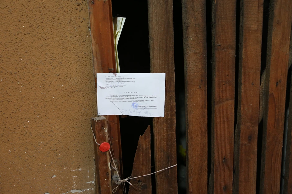 Ulaz u podrum gde je izbio požar