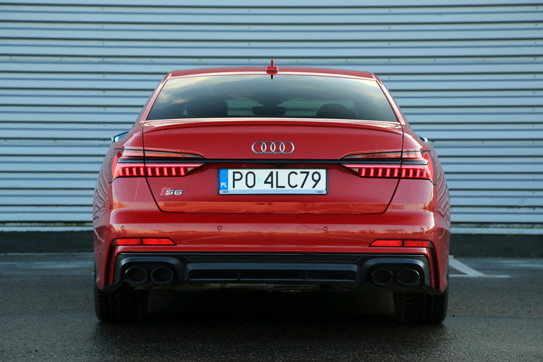 Audi S6