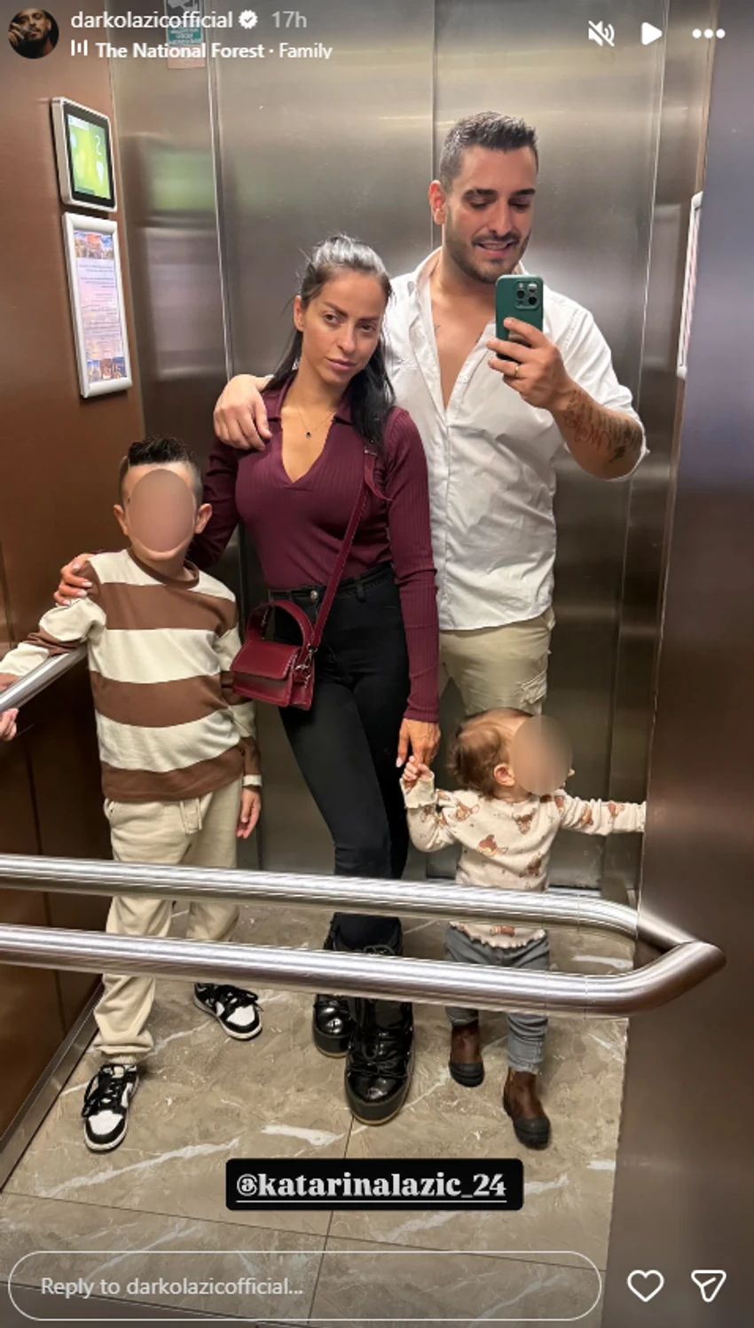 Darko Lazić sa ženom, sinom i ćerkom