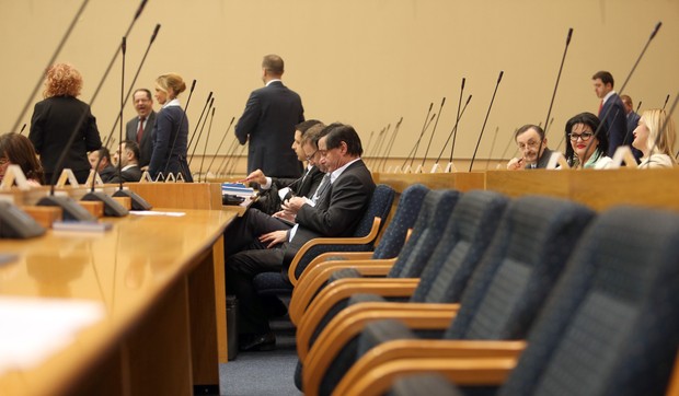 skupstina RS - budzet - opozicija nije prisustvovala zasjedanju NSRS  02 foto S PASALIC