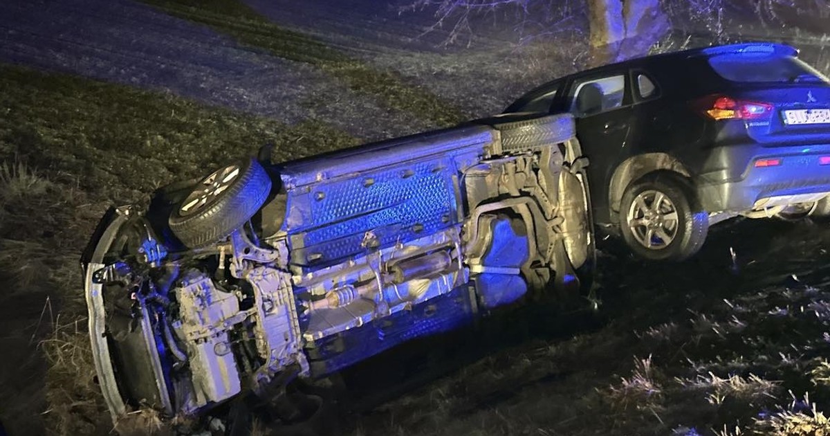 Horror na drodze. Pijany wsiadł za kółko, dwa auta w rowie