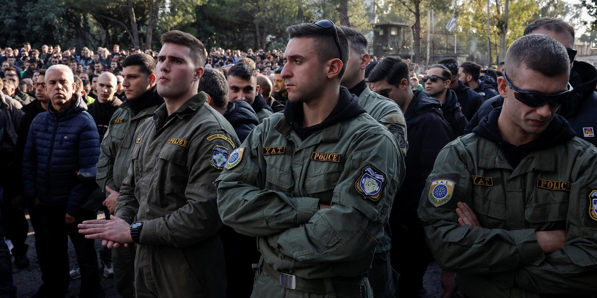 Protesty policji w Atenach po zamieszkach na meczu siatkarskim. To wtedy doszło do tej niewyobrażalnej tragedii. 