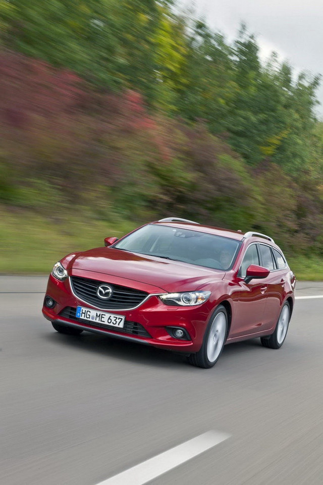 Wiemy jak jeździ nowa Mazda 6: nareszcie ma to coś!