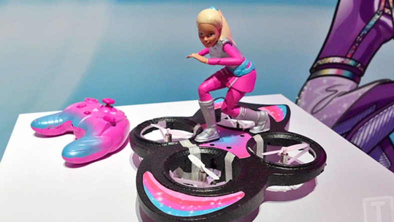 dron barbie