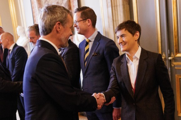 "VELIKA MI JE ČAST..." Ana Brnabić u Danskoj, sastala se sa kraljem: "Već sutra važni razgovori"