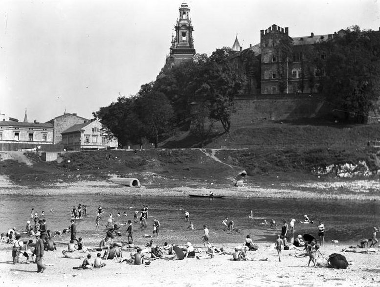 Plaża nad Wisłą w Krakowie, 1929 rok