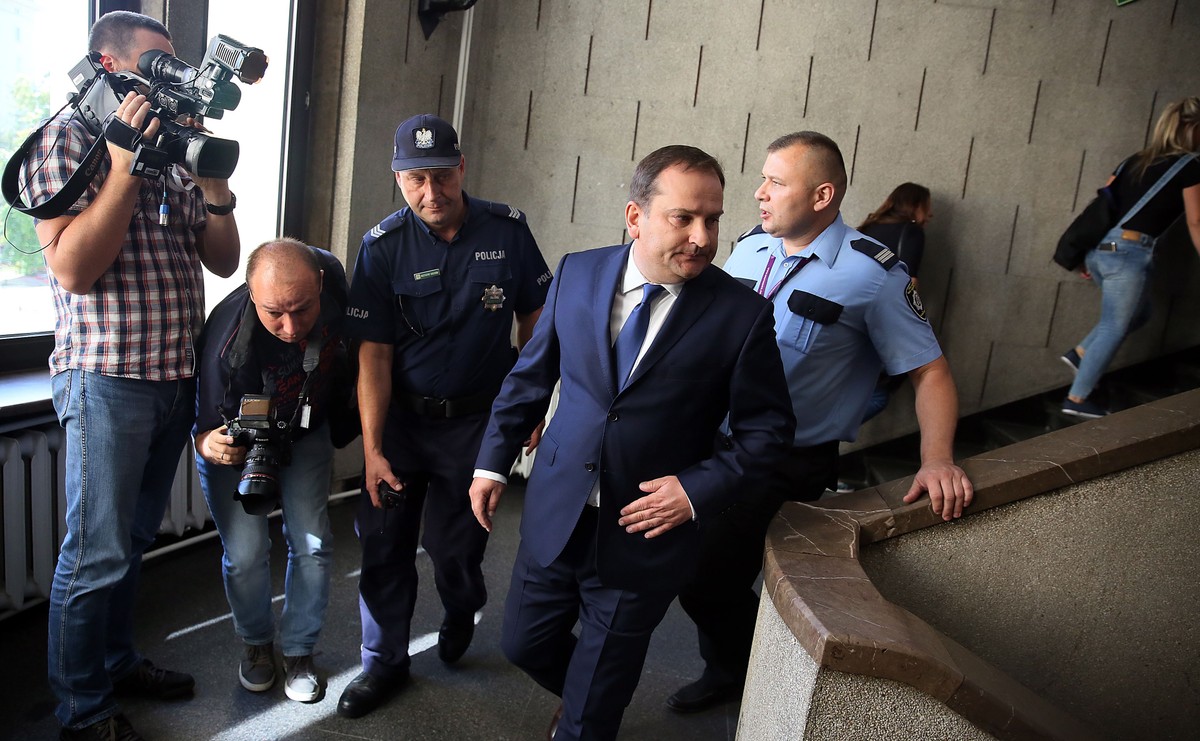 Arabski wygłosił oświadczenie i wyszedł z sądu. "Od 6 lat jestem obiektem nagonki"