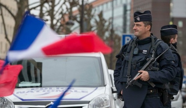 560194_fra-police-reuters
