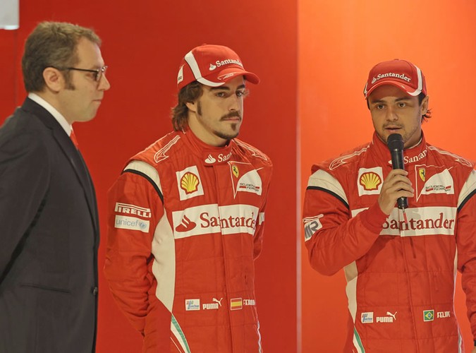 Ferrari jako pierwsze wśród teamów F1 oficjalnie przedstawiło nowy bolid na sezon 2011. Samochód otrzymał oznaczenie F150