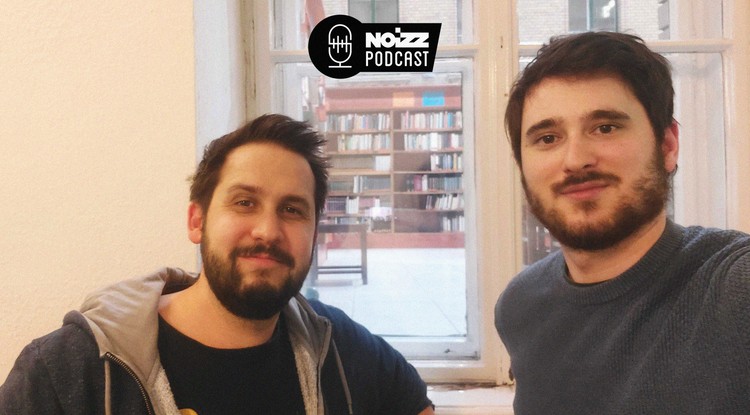 Az Egy hullámhosszon podcast vendége Tiszeker Dani, a Nagykarácsony és a Sohavégetnemérős rendezője volt