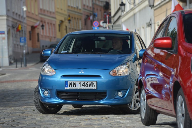 Mitsubishi space star