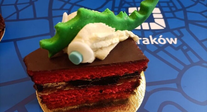 Ciastko ze smokiem to krakowski cukierniczy przebój tego lata 