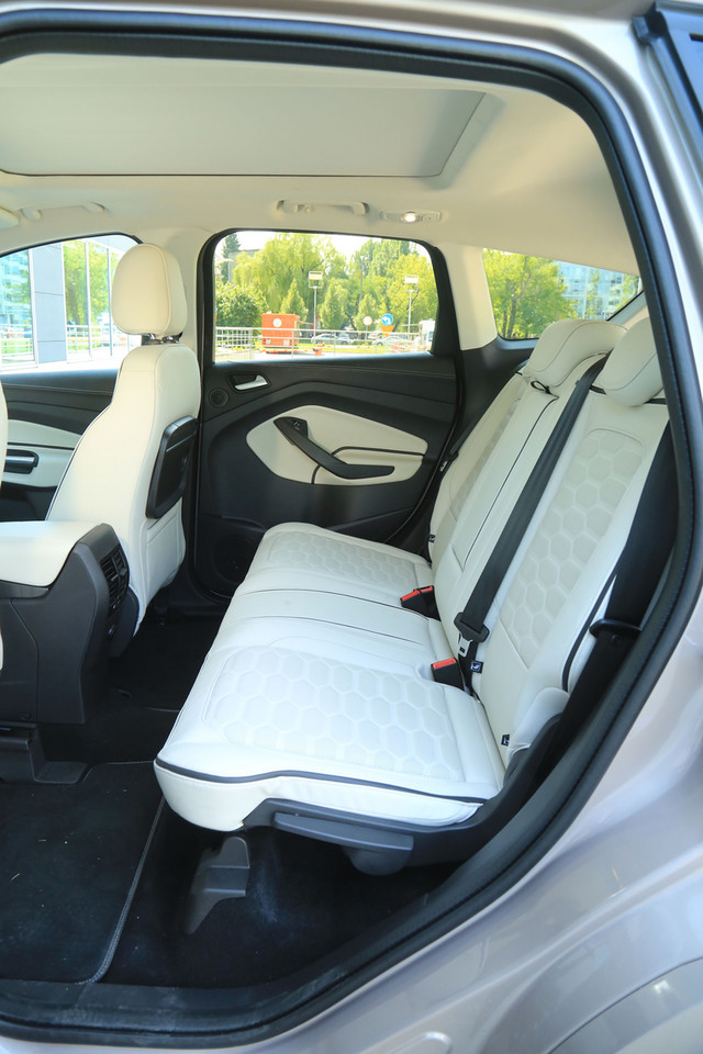 Ford Kuga Vignale 2.0 TDCi AWD - kusi klientów klasy premium