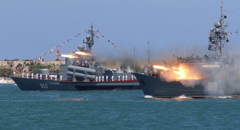 Russian Navy's minesweeper Kovrovets fires missiles during the Navy Day parade in the Black Sea port of Sevastopol, Crimea, July 30, 2017.REUTERS/Pavel Rebrov