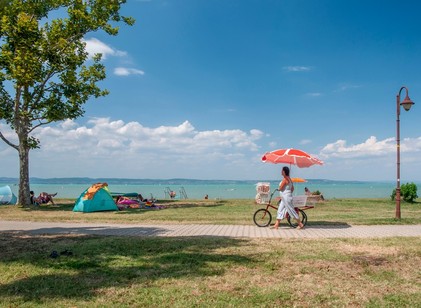 Újra kellett éleszteni egy idős férfit az egyik balatoni strandon című cikk nyitóképe