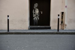 Skradzione drzwi z muralem Banksy'ego znaleziono w Abruzji