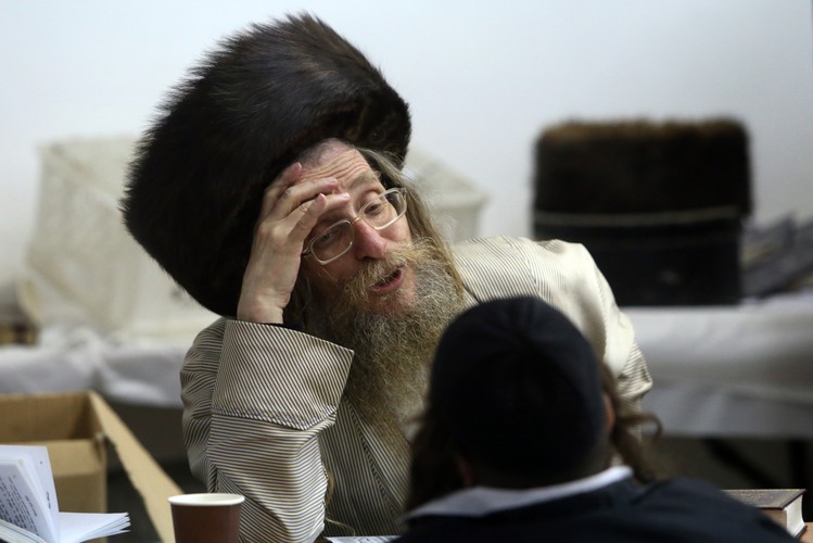 Ortodoksyjni Żydzi z całego świata przyjechali do Lelowa