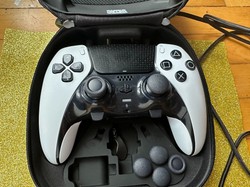 PlayStation DualSense Edge. Oto pad dla "profesjonalistów" [RECENZJA]