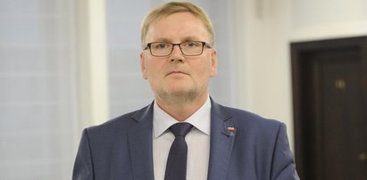 Ten projekt to "oczko w głowie" Kaczyńskiego. Senator PiS nie zostawił na nim suchej nitki