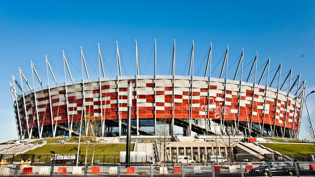 - Rozmawiałem z przedstawicielami PZPN i powiedziałem, że jeżeli mamy się spodziewać negatywnej opinii odnośnie bezpieczeństwa to meczu o Puchar Polski na Stadionie Narodowym nie będzie. A takiej opinii się spodziewamy - oświadczył Robert Wojtaś, nowy szef Narodowego Centrum Sportu.