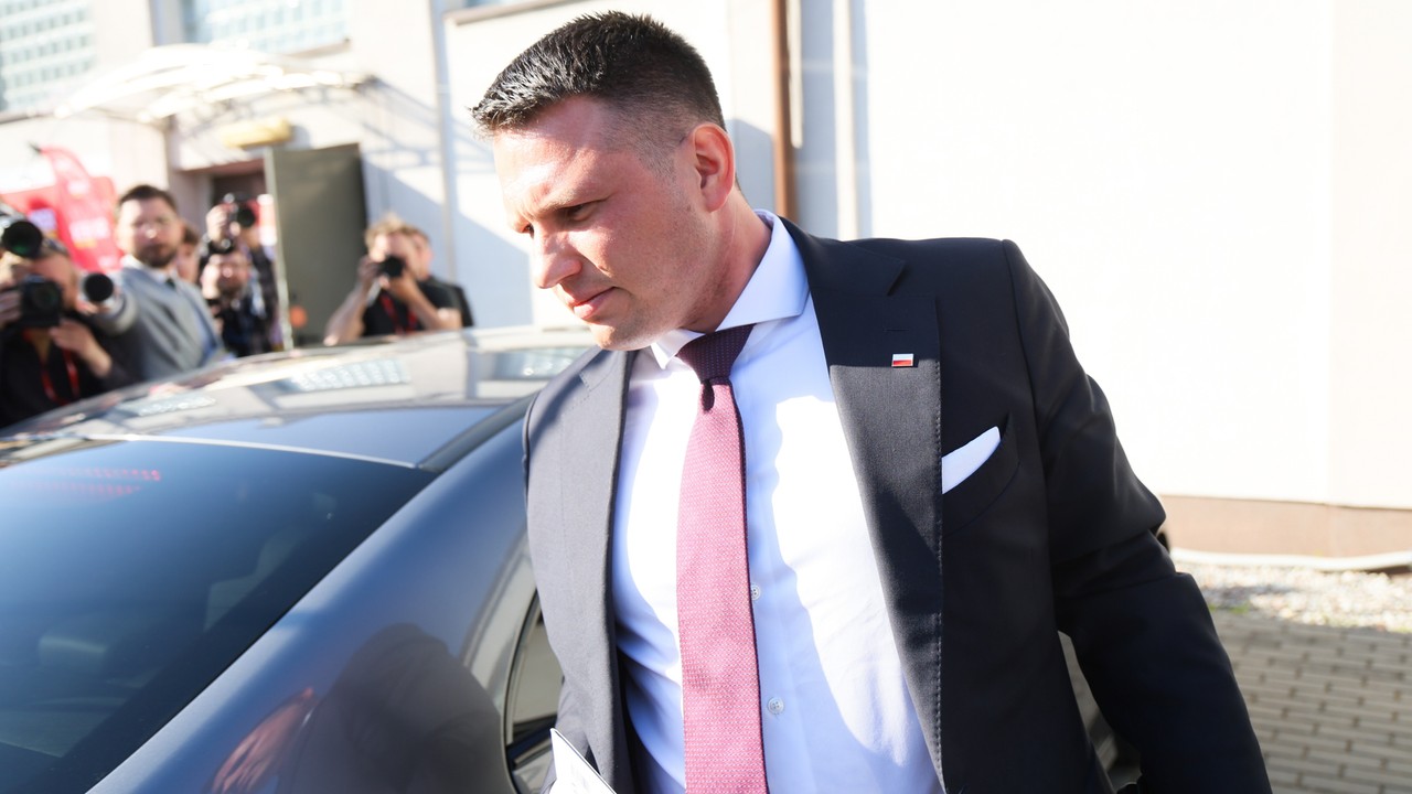 Spięcie Hołowni i Mentzena na debacie. "Pan się zachowuje jak w podstawówce" [RELACJA NA ŻYWO]