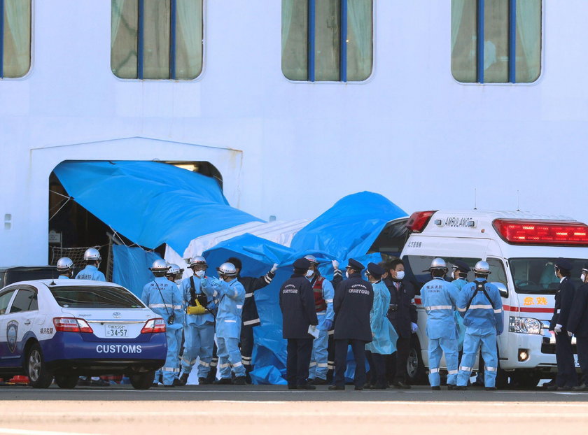 Koronawirus z Wuhan: coraz więcej zakażonych na statku Diamond Princess