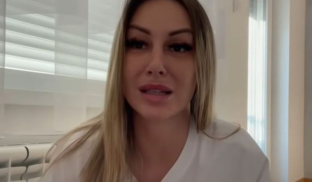 Maca Diskrecija izbačena iz tržnog centra u Dubaiju