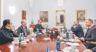 Rządowe przeciąganie liny w sprawie tantiem od Netflixa