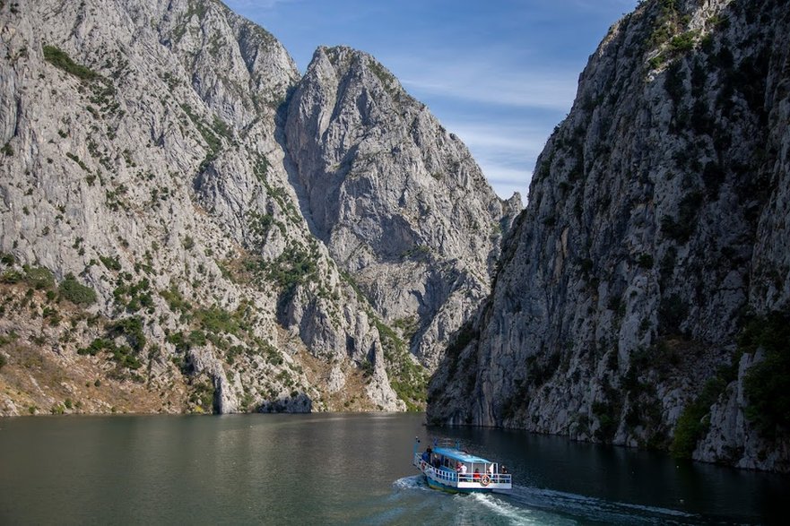 Jezioro Koman, Albania