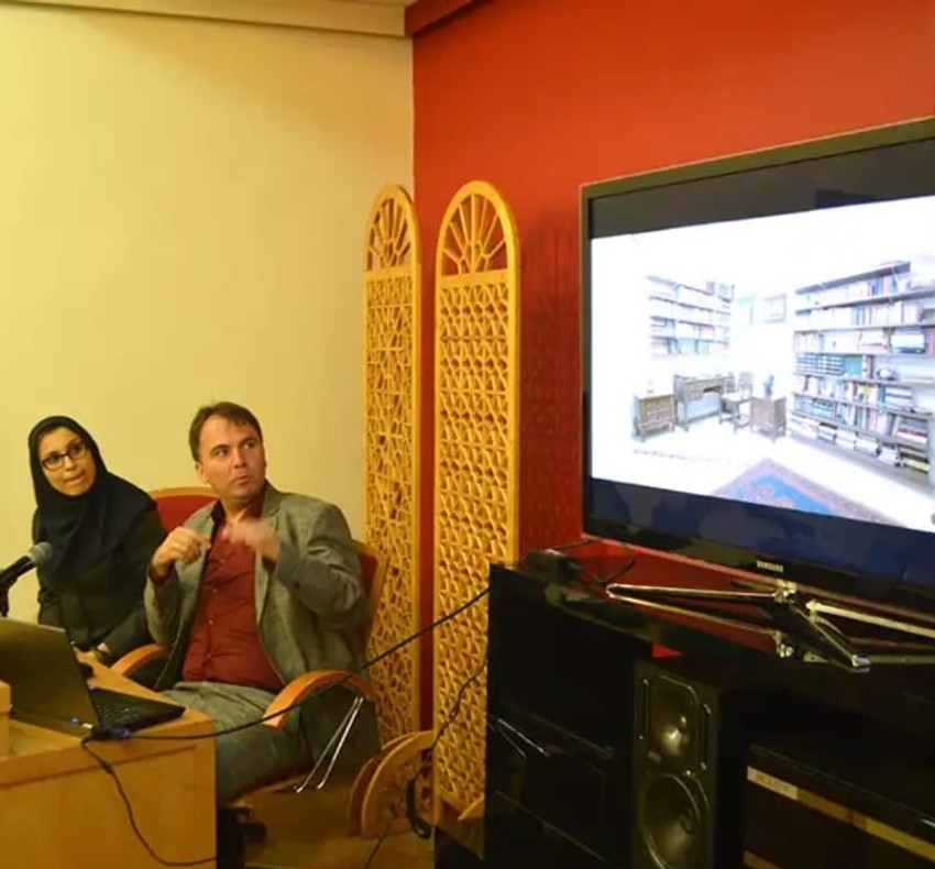 Viktor Lazić na predavanju