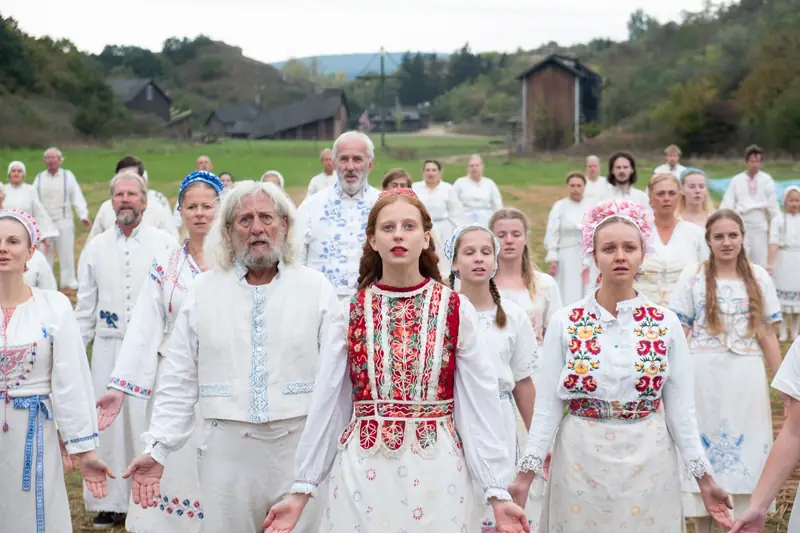 Midsommar. W biały dzień, reż. Ari Aster