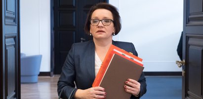 Będzie dymisja minister edukacji? Ma potężnego przeciwnika