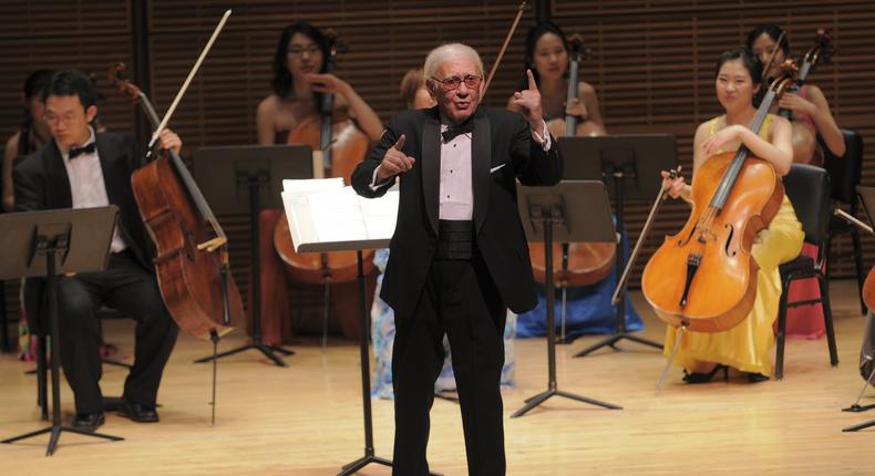 Aldo Parisot, eminent cello teacher and Yale Fixture, dies at 100