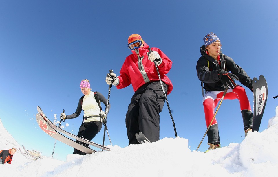 ZAKOPANE KASPROWY WIERCH ŚNIEG TURYŚCI