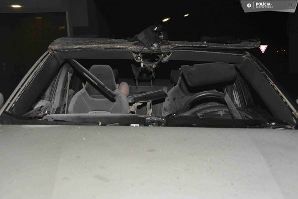 V Mojši ráno vybuchlo auto, zaobišlo sa to bez zranení.