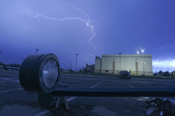 USA tornado Oklahoma 2013 BŁYSKAWICA