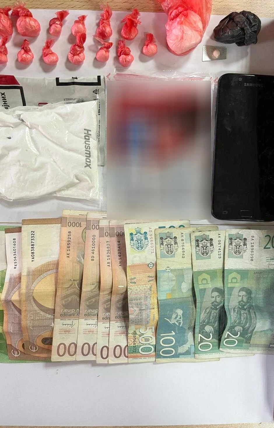 Zaplenjen novac prilikom akcije