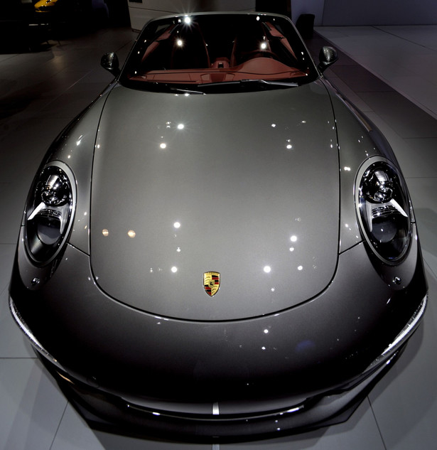 Porsche Carrera SE Cabriolet.